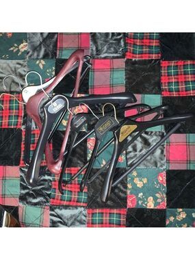 Unbranded Closet Accessories One Size Black Brown Hangers